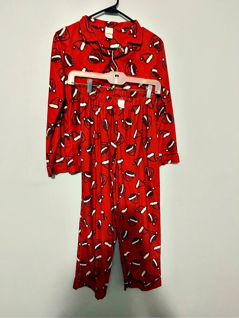 Two pairs of matching Cat & Jack Santa Hat Print Pajama Set Red & White 
XL (14)